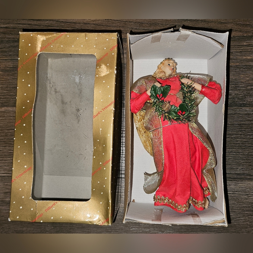 Vintage Dillards Trimmings New In Box Red Gold Resin Angel Christmas Tree Topper